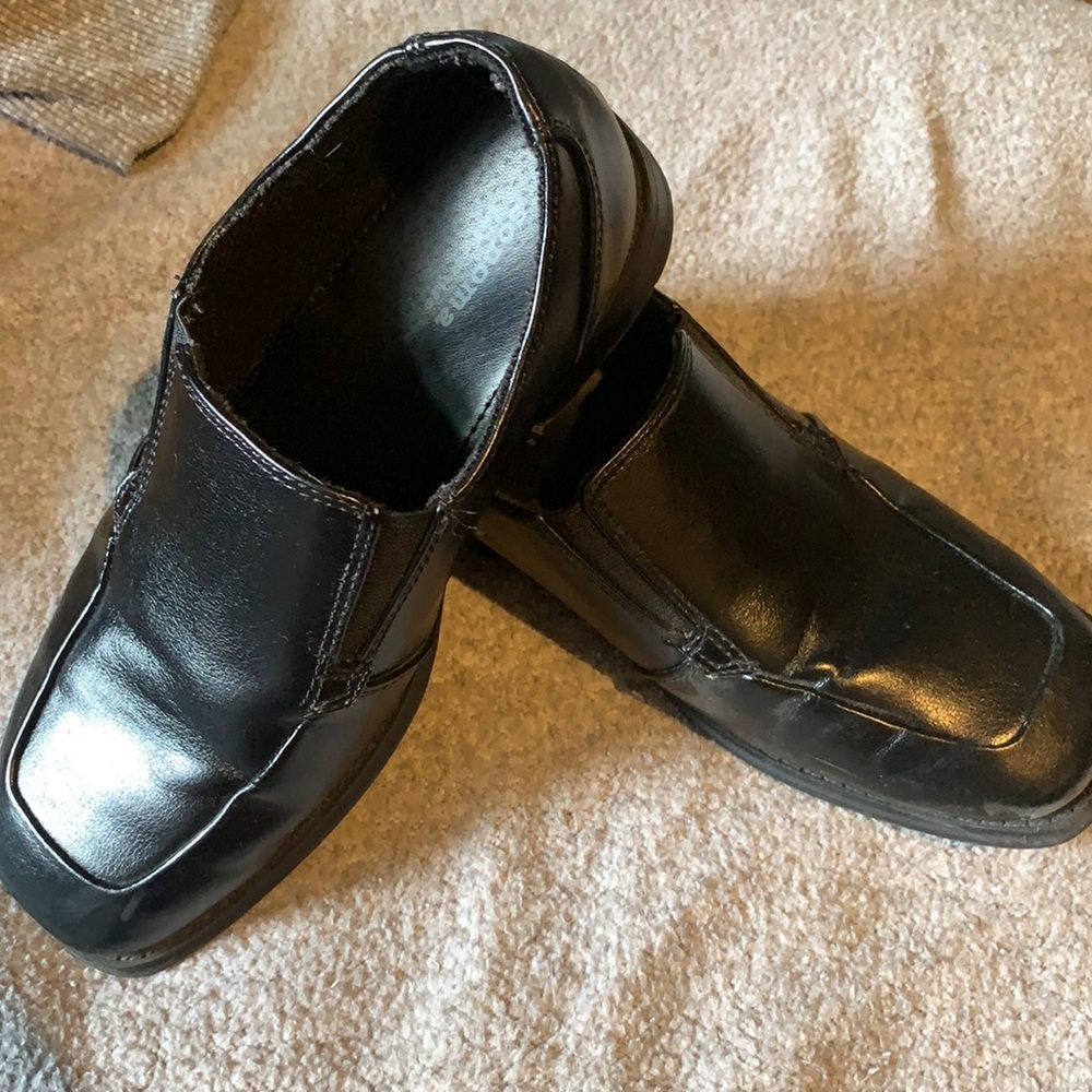 Boys Sonoma dress shoes